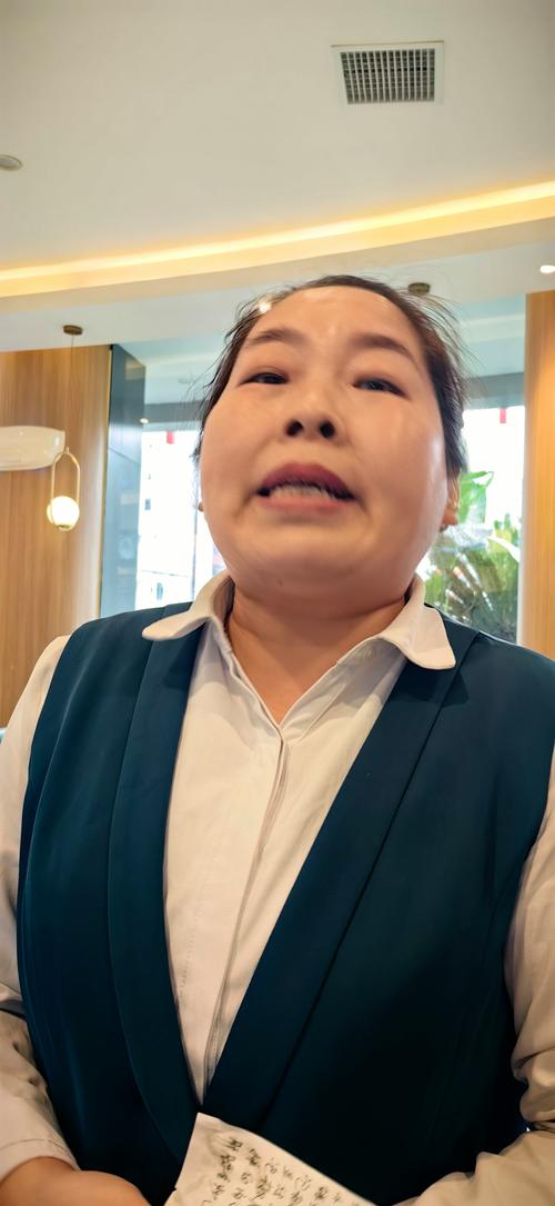 博仁在药店买药刷医保卡和用现金有什么区别吗？这几点你要知道